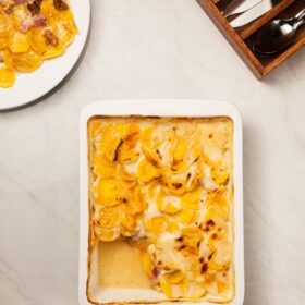 Mil Folhas de Mandioquinha com Bacon e figo