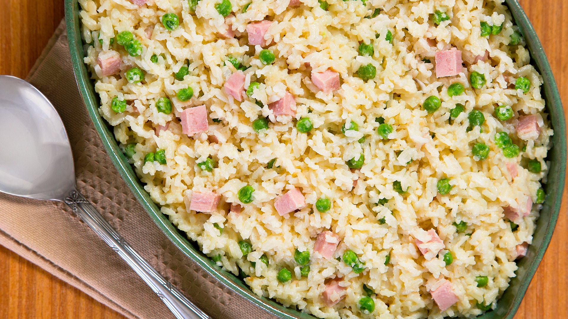 Arroz cremoso de presunto e ervilha