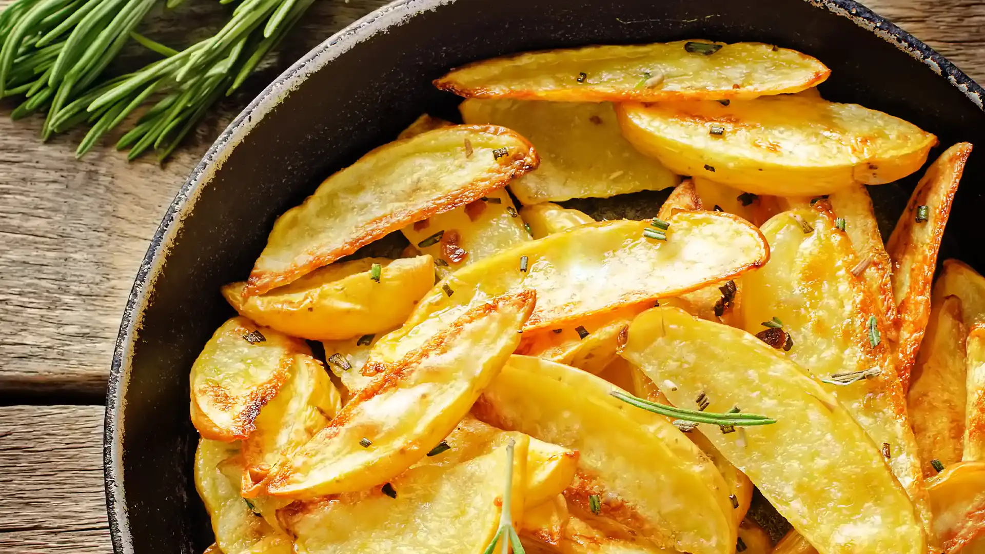 Batata rústica assada