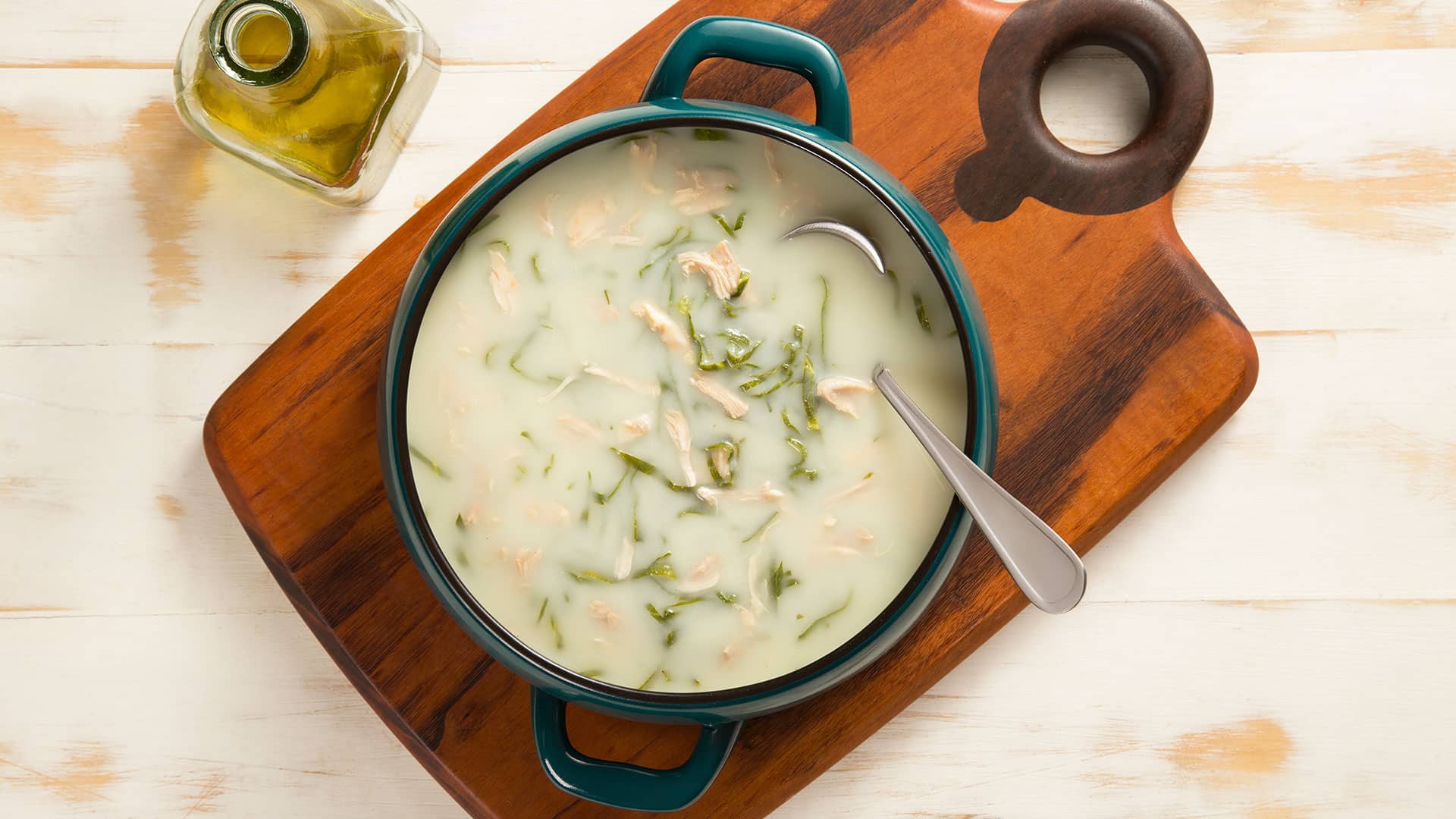 Caldo verde com frango