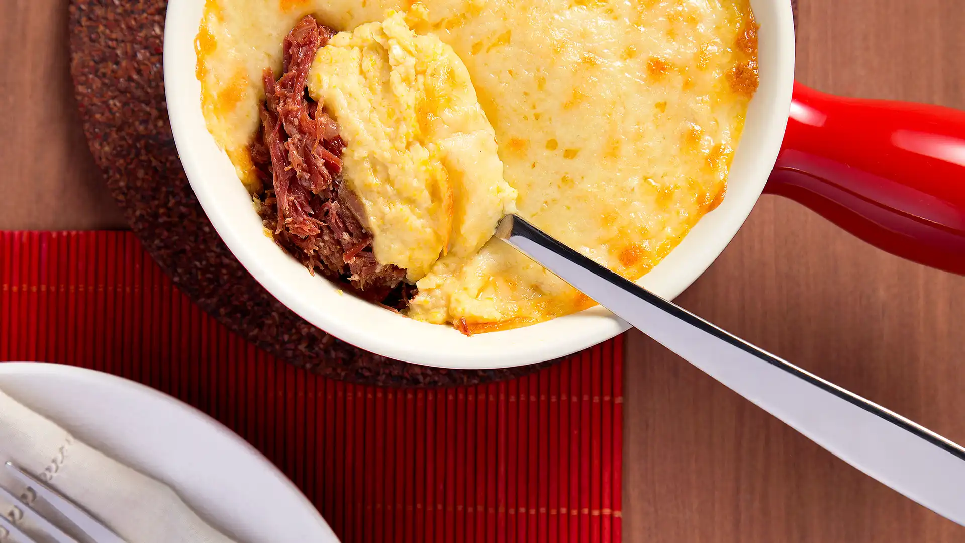 Escondidinho de carne-seca com milho