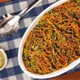 espaguete de abobrinha e cenoura ao molho pesto 1920x1080 13 10 2023 pmwdl