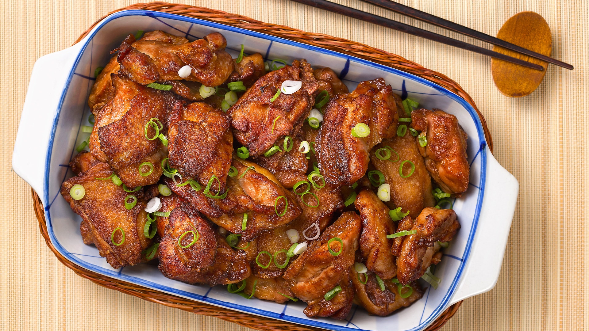 Karaage (frango frito)