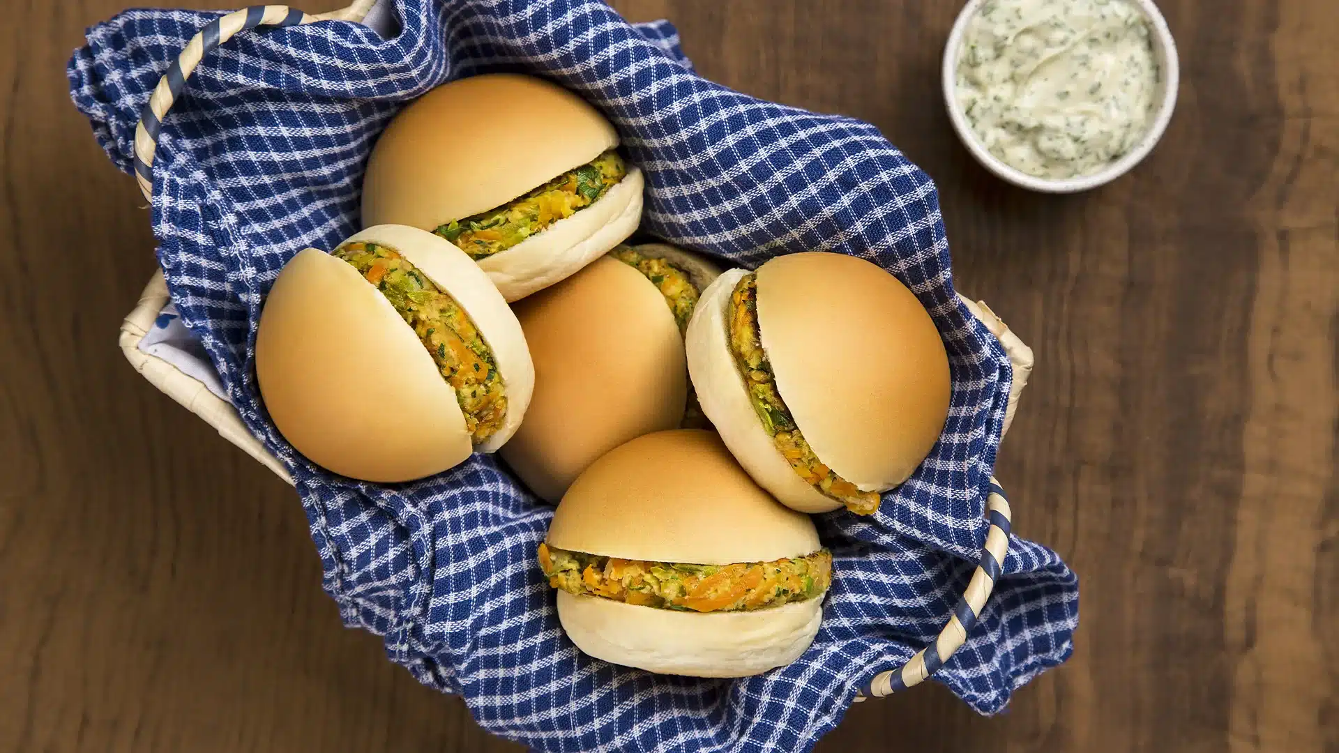 Mini-Hambúrguer de Legumes com Aveia
